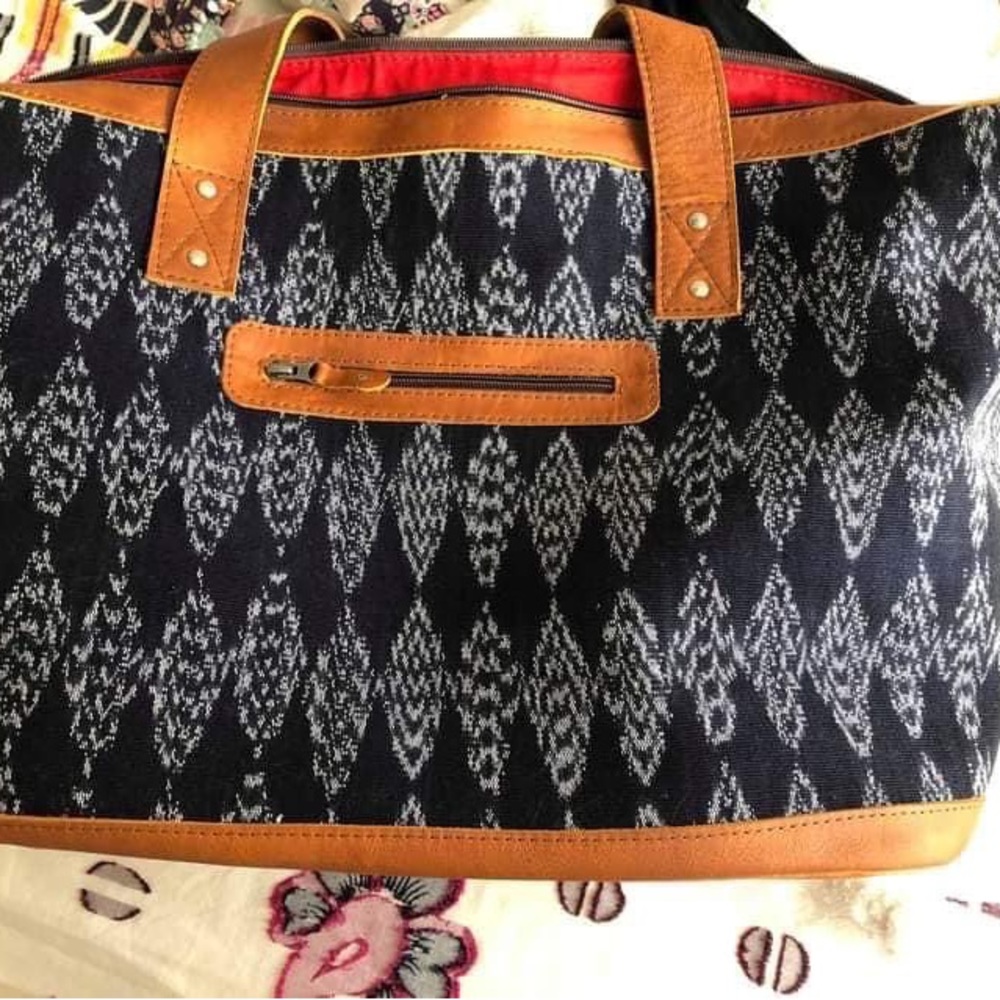 Gorgeous Blue fabric -Nena and Co weekender